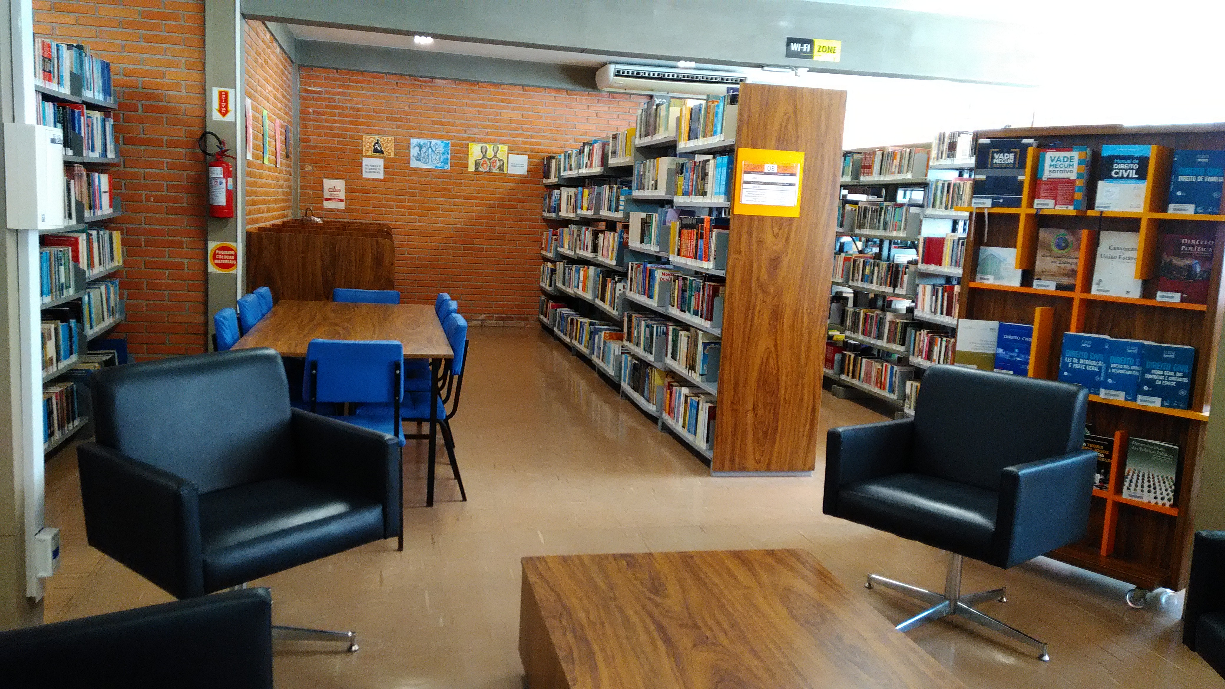 Biblioteca de Tijucas - Foto 03